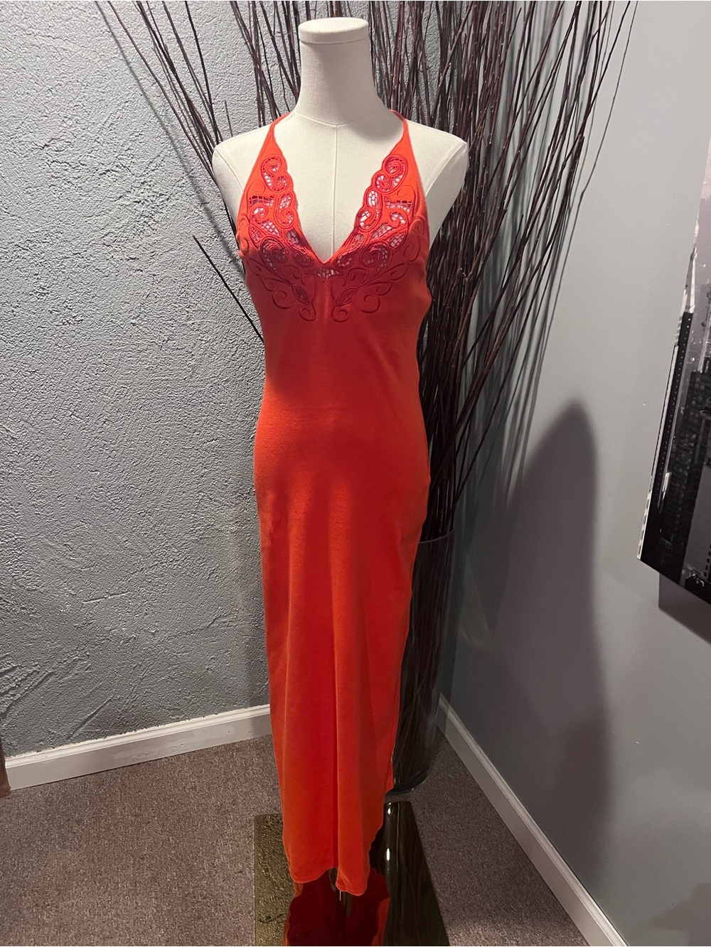 🌺MODA INTERNATIONAL ORANGE LACE HALTER MAXI DRESS SIZE X-SMALL🌺